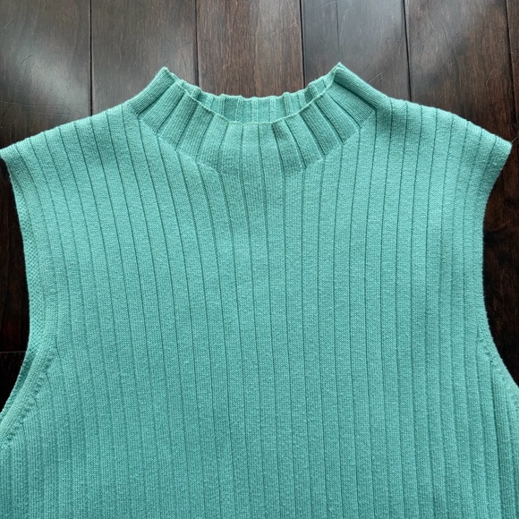 Pendleton Ribbed Sleeveless Mock Neck Women’s Sweater Top Size Medium Mint/Aqua - Picture 2 of 5